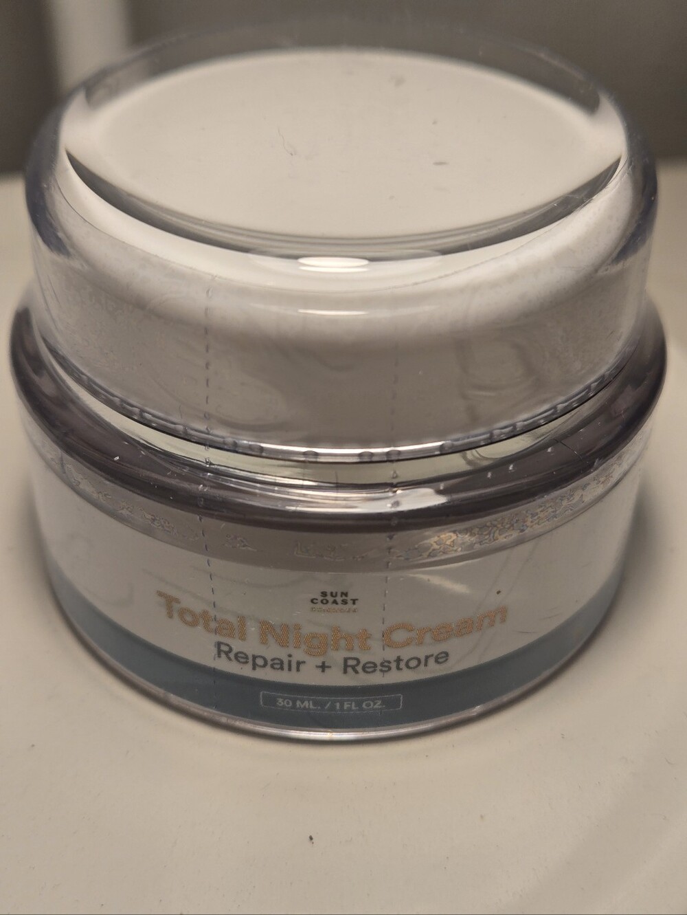 NEW Sealed Sun Coast Science Total Night Cream Repair + Restore — White